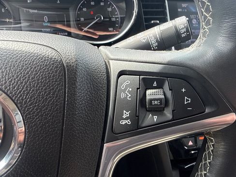 Used 2018 Buick Encore Preferred FWD image 21