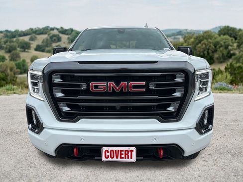 Used 2021 GMC Sierra 1500 AT4 w/ AT4 Premium Package AWD/4WD image 2