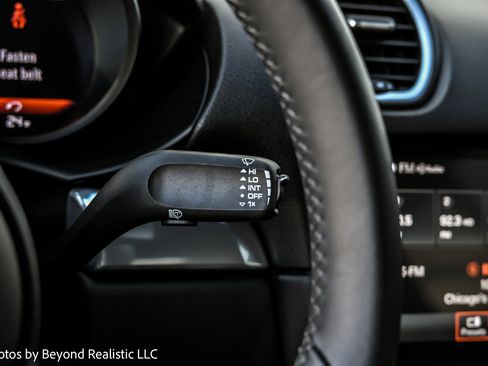 Used 2025 Porsche 718 Cayman image 38