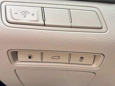 Used 2017 Hyundai Sonata SE FWD image 11