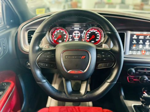 Used 2022 Dodge Charger Scat Pack w/ Dynamics Package image 25