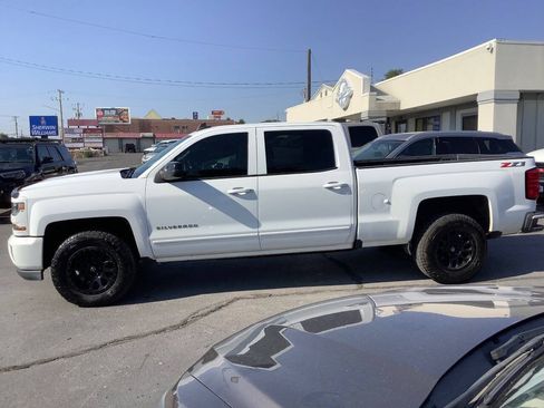 Used 2018 Chevrolet Silverado 1500 LT w/ All Star Edition AWD/4WD image 16