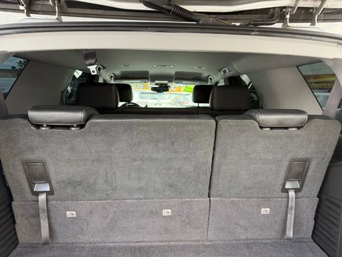 Used 2017 Chevrolet Tahoe LT RWD image 10