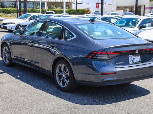 Used 2023 Honda Accord EX image 6