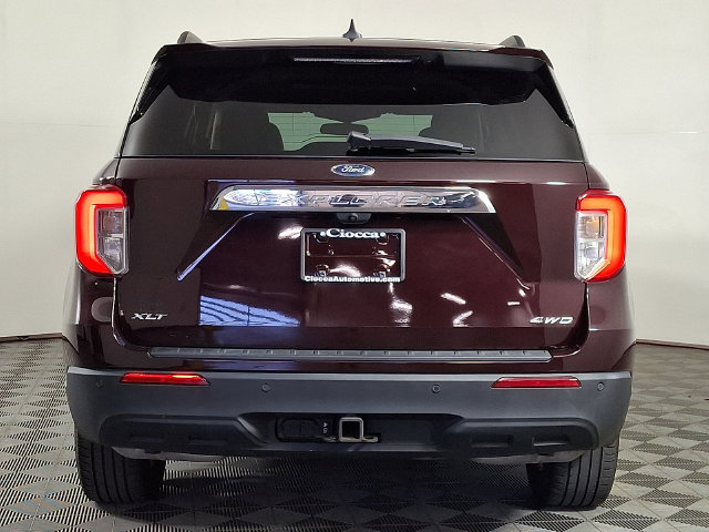 Used 2023 Ford Explorer XLT w/ Class IV Trailer Tow Package AWD/4WD image 8