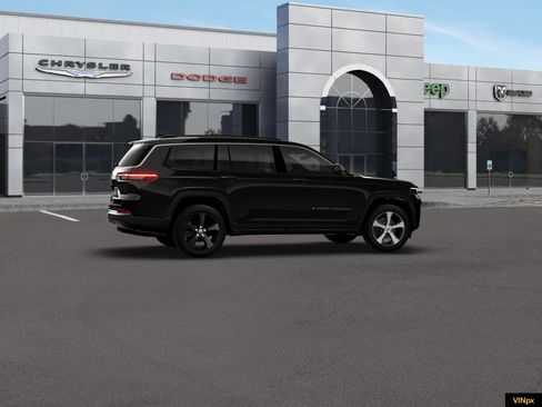 New 2026 Jeep Grand Cherokee L Limited RWD image 15