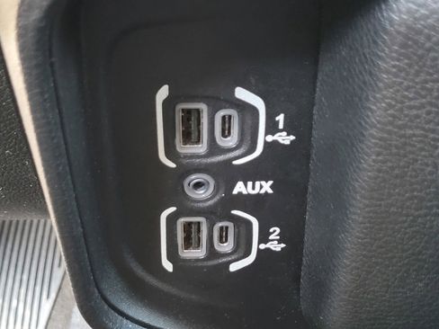 Used 2020 RAM 2500 Laramie image 24