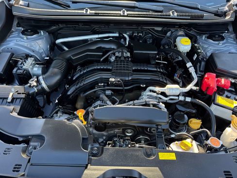 Certified 2024 Subaru Crosstrek 2.0i Premium w/ Crosstrek Mirror Package image 6