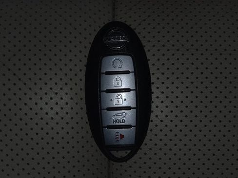 Used 2016 Nissan Murano SL image 32