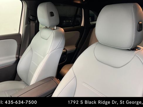 Certified 2026 Mercedes-Benz GLA 250 4MATIC image 16