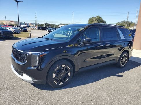 New 2026 Kia Carnival EX image 2