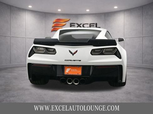 Used 2016 Chevrolet Corvette Z06 w/ 2LZ Preferred Equipment Group RWD image 7