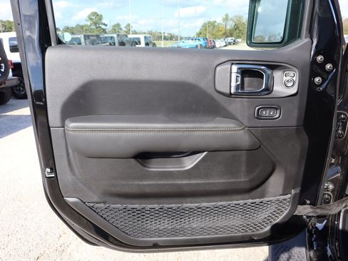 New 2025 Jeep Wrangler Sahara image 13