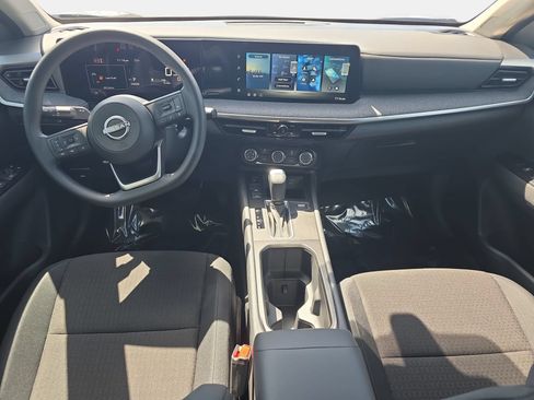 New 2026 Nissan Kicks S FWD image 9