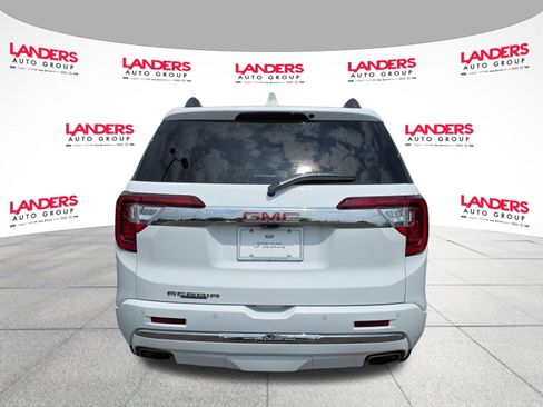 Used 2022 GMC Acadia Denali w/ Denali Ultimate Package FWD image 4