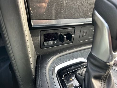 Used 2024 Nissan Armada SV w/ Cargo Package image 24