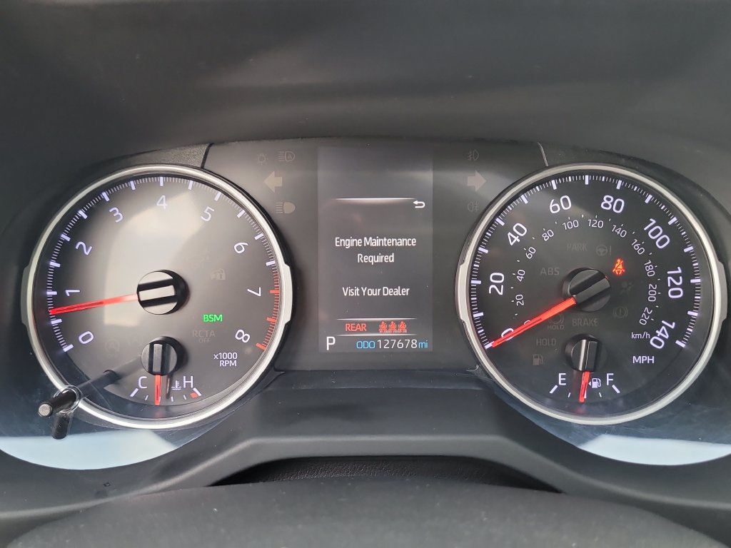 Used 2019 Toyota RAV4 XLE FWD image 31