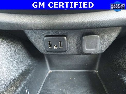 Certified 2023 Chevrolet Traverse LS image 32