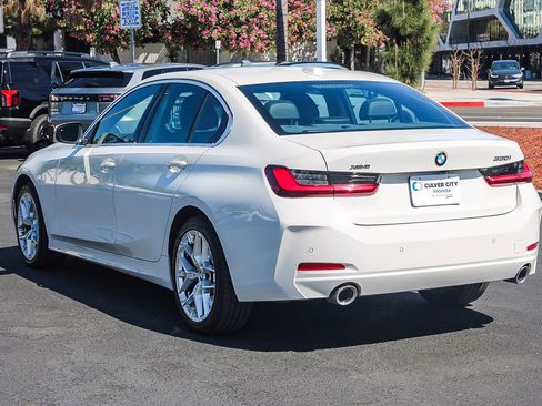 Used 2025 BMW 330i xDrive Sedan image 7