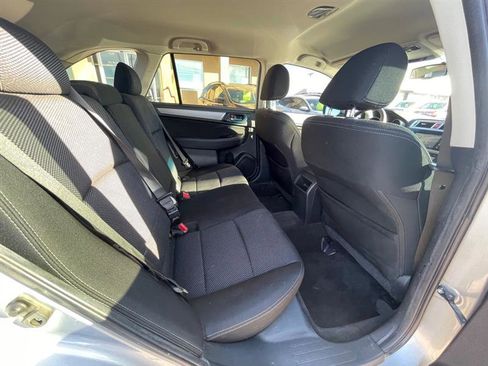 Used 2015 Subaru Outback 2.5i Premium image 14