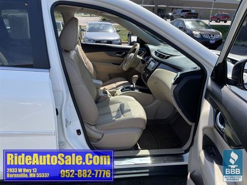 Used 2015 Nissan Rogue SL w/ SL Premium Package AWD/4WD image 14