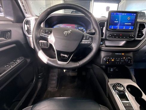 Used 2022 Ford Bronco Sport Outer Banks w/ Tech Package AWD/4WD image 8