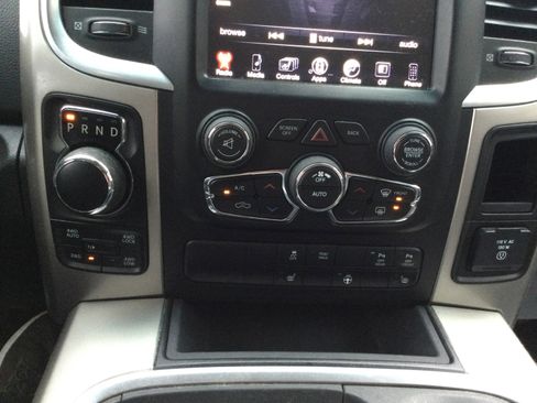 Used 2017 RAM 1500 Big Horn image 12