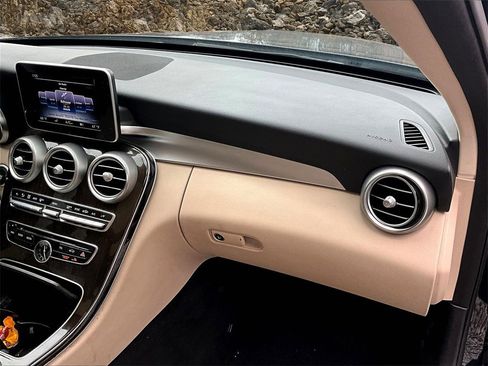 Used 2017 Mercedes-Benz C 300 4MATIC Sedan w/ Premium 1 Package image 15