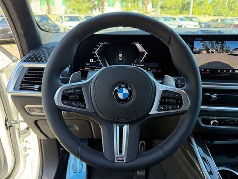 New 2026 BMW X7 M60i w/ Executive Package image 21