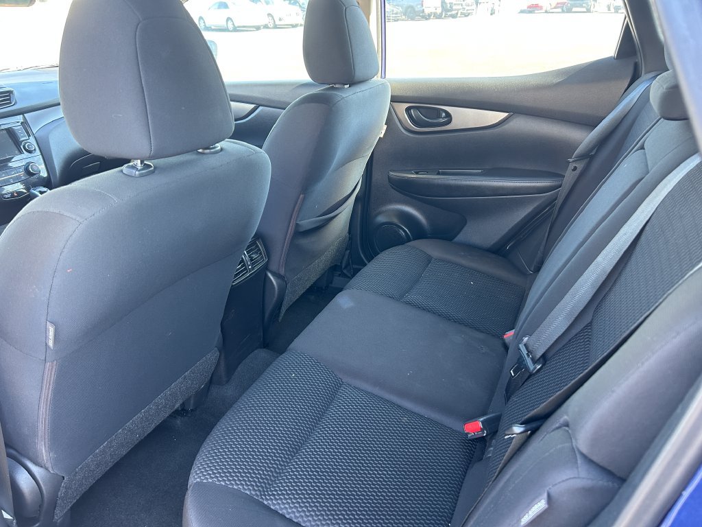 Used 2021 Nissan Rogue Sport S AWD/4WD image 28