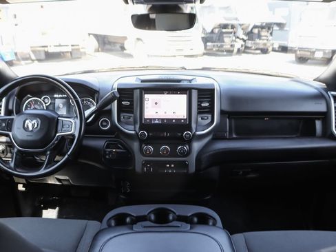 Used 2024 RAM 3500 Big Horn AWD/4WD image 27