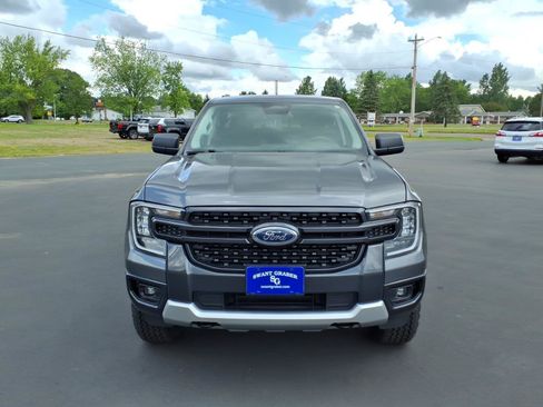 Used 2024 Ford Ranger XLT w/ FX4 Off-Road Package AWD/4WD image 9