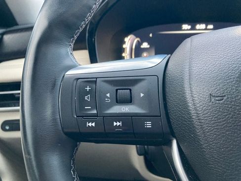 Used 2023 INFINITI QX60 Sensory w/ Vision Package FWD image 17