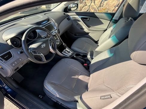 Used 2013 Hyundai Elantra Limited w/ Technology Pkg image 10