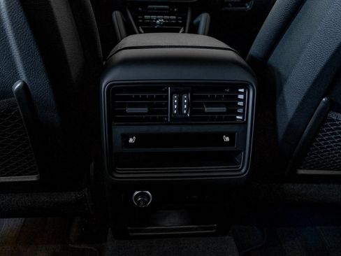 Certified 2024 Porsche Cayenne image 17