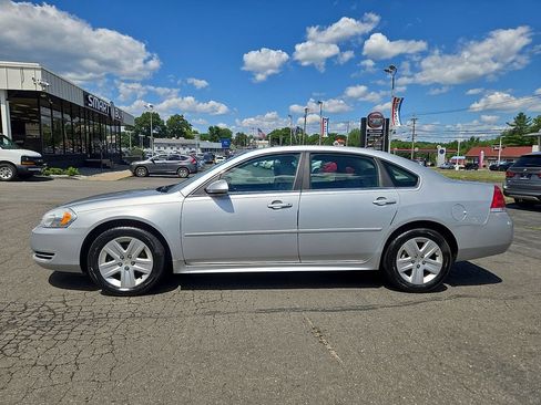 Used 2011 Chevrolet Impala LS FWD image 8