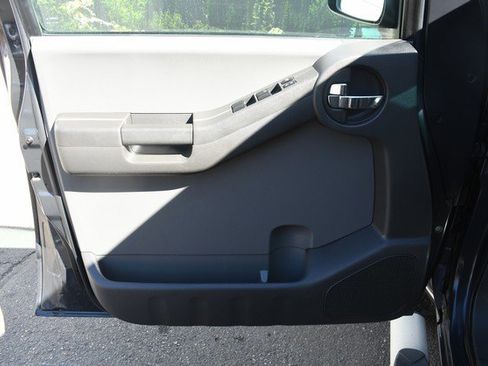 Used 2010 Nissan Xterra S image 13