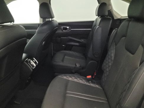 Used 2021 Kia Sorento SX Prestige AWD/4WD image 18