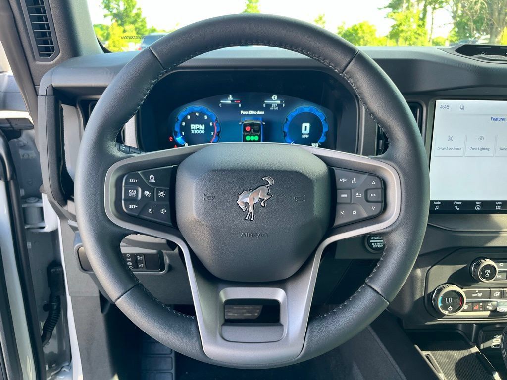 New 2026 Ford Bronco Badlands AWD/4WD image 16