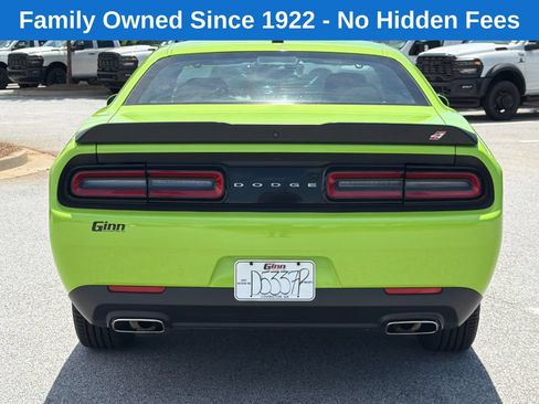 Used 2023 Dodge Challenger SXT AWD/4WD image 6