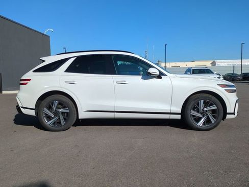 Used 2026 Genesis GV70 3.5T Sport Advanced image 3
