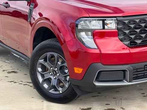 New 2026 Ford Maverick XLT image 4