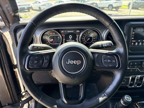Used 2022 Jeep Wrangler Unlimited Sport image 28