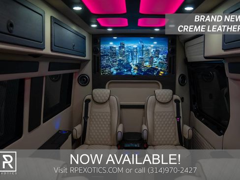 Used 2024 Mercedes-Benz Sprinter 3500 image 1