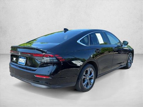 Used 2023 Honda Accord EX image 5
