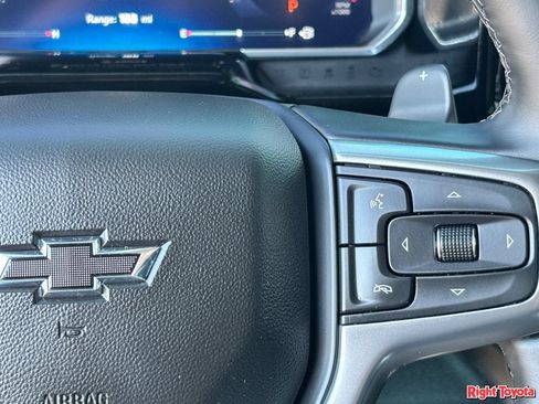 Used 2026 Chevrolet Silverado 1500 LT Trail Boss w/ LT Trail Boss Premium Package AWD/4WD image 23