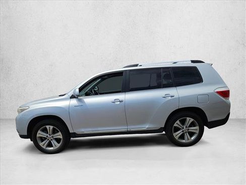 Used 2013 Toyota Highlander Limited FWD image 8