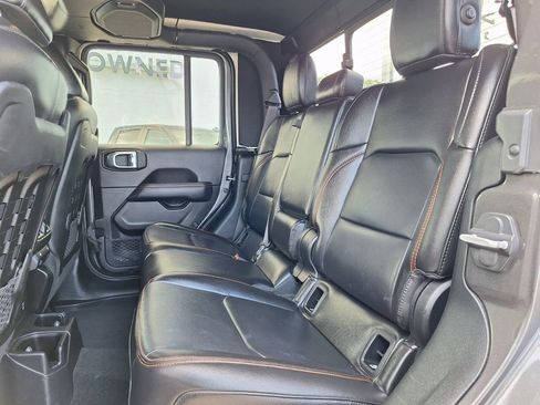 Used 2020 Jeep Gladiator Mojave image 23