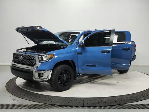 Used 2021 Toyota Tundra SR5 AWD/4WD image 11