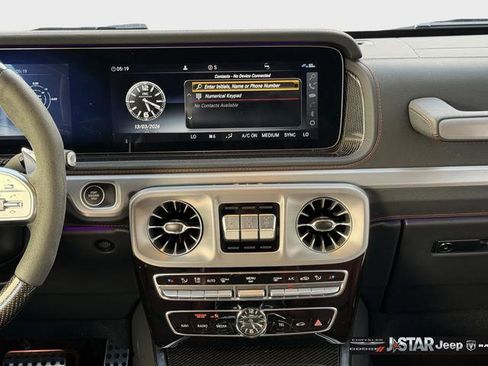 Used 2023 Mercedes-Benz G 63 AMG 4MATIC w/ G Manufaktur Interior Package image 15